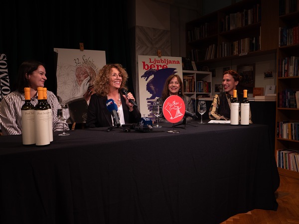 Konferencija za novinare - Lara Manzin Grganja, Magdalena Vodopija, Slavica Ćurković, Helena Vodopija ©Sa(n)jam knjige u Istri, snimila Renata Boljun