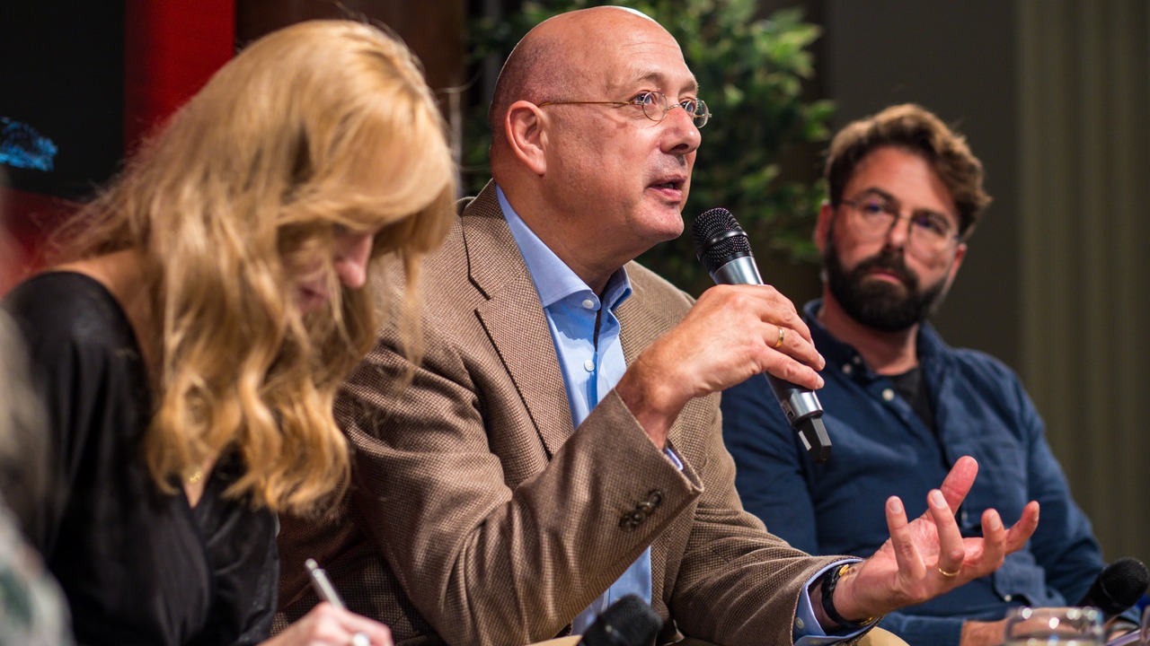 Rob Riemen: „Identitet nije ono što nas razdvaja, već ono što dijelimo s drugima“