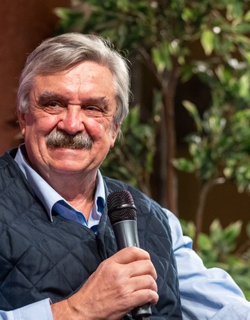 VELIKI FINALE: Ratko Rudić danas na projekciji filma „Dogodio se – Ratko Rudić, istinita životna priča“, a na Sajmu dodatni popust od 10 posto na sve knjige